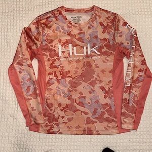 HUK Women’s Medium long Sleeve Performance Shirt (fitted)